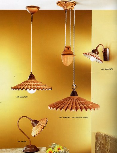 Lampadari classici e in ceramica